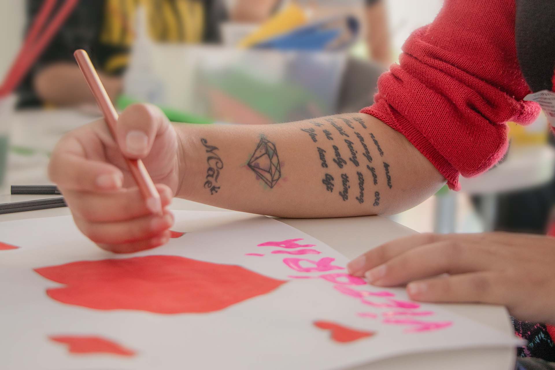 Sobrecarga materna e violência contra as mulheres são tema de pesquisas no curso de Direito da UEPG