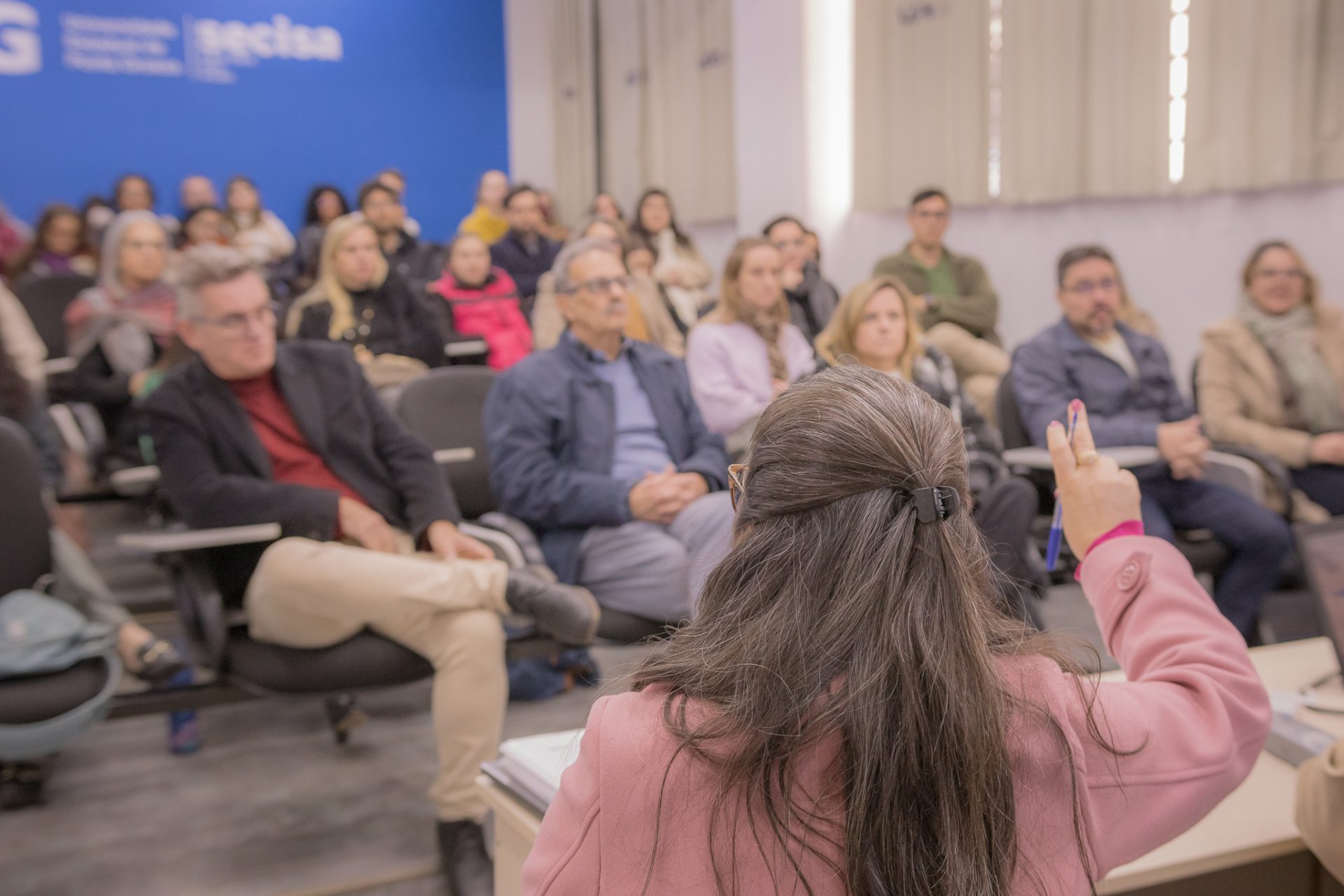 Pós em Sociais Aplicadas realiza pré‑conferência institucional de pesquisa