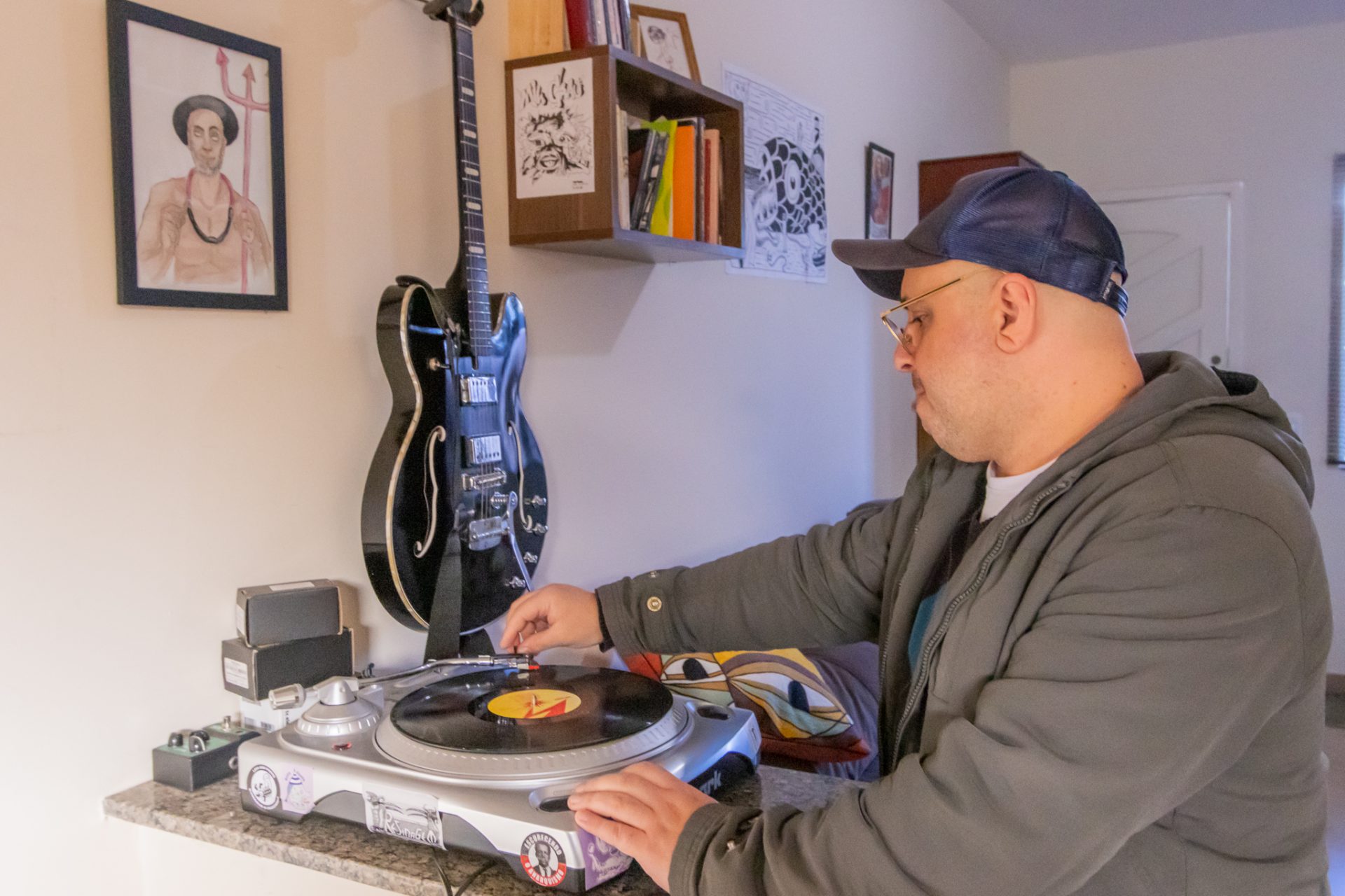 UEPG Extraordinária: servidor se aventura pelo mundo da música