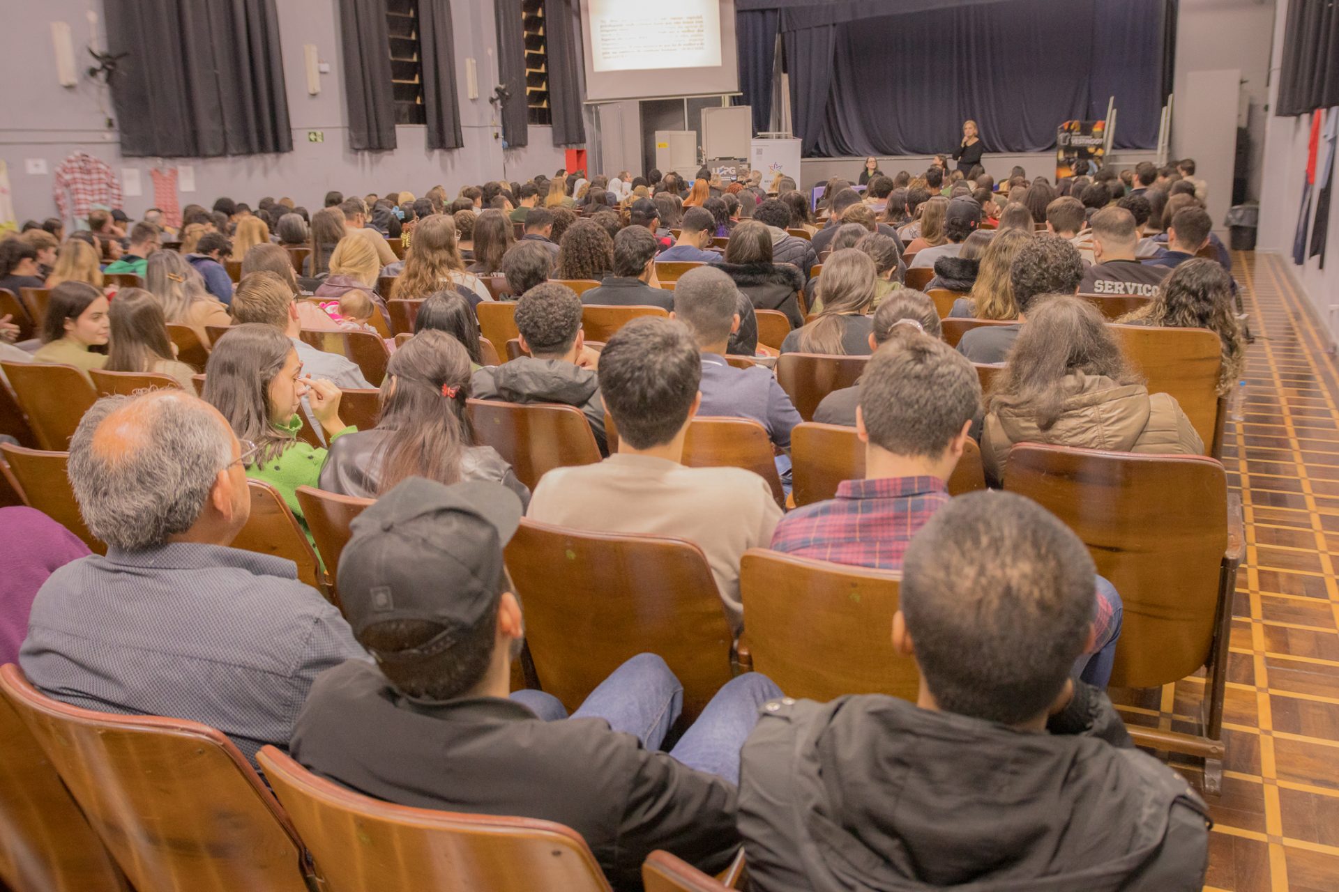 Violência intrafamiliar é tema de palestras e atividades na UEPG