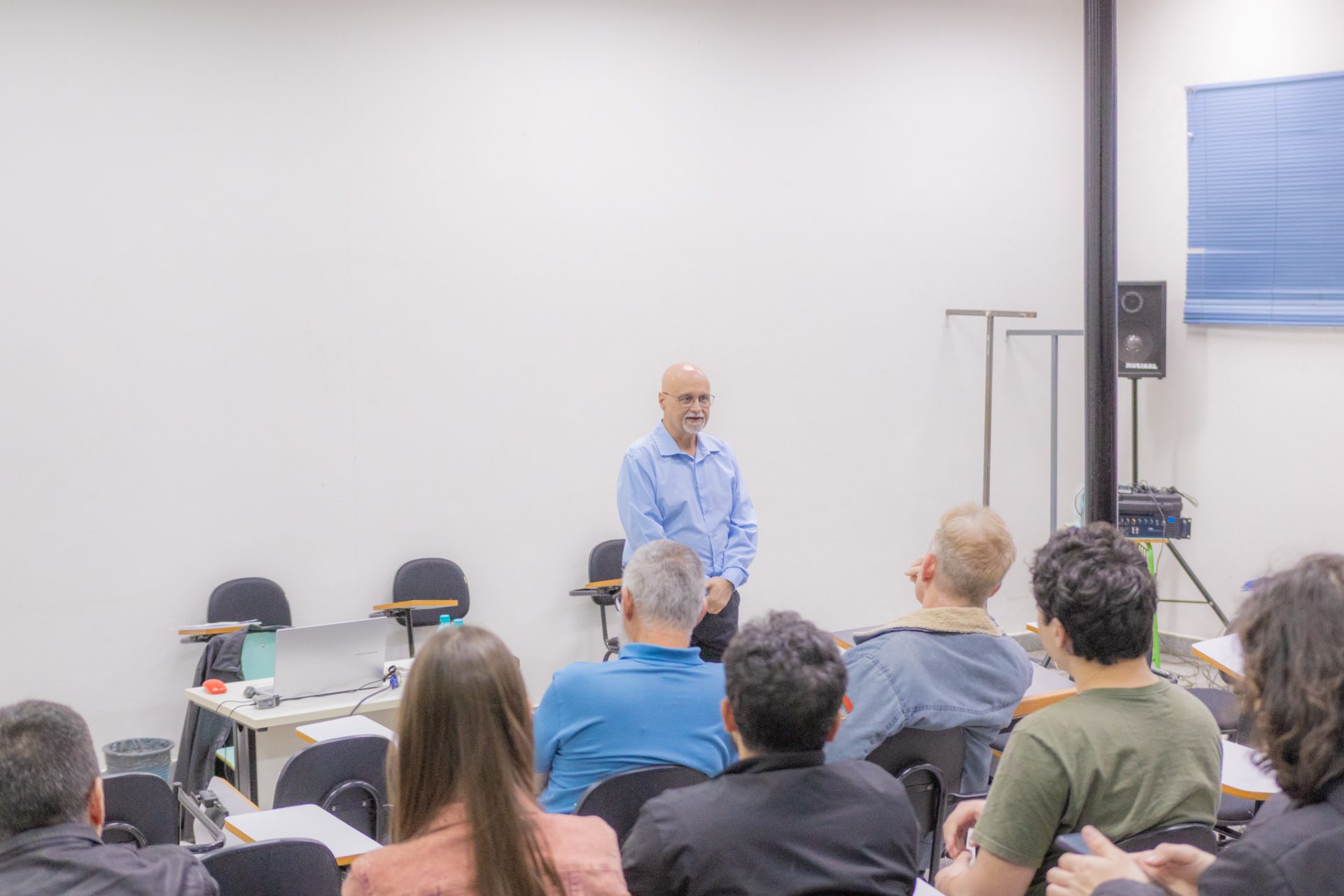 Semana da Física da UEPG celebra os 100 anos da Mecânica Quântica