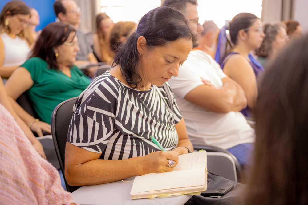 Proex-UEPG debate práticas extensionistas na Semana de Formação Docente