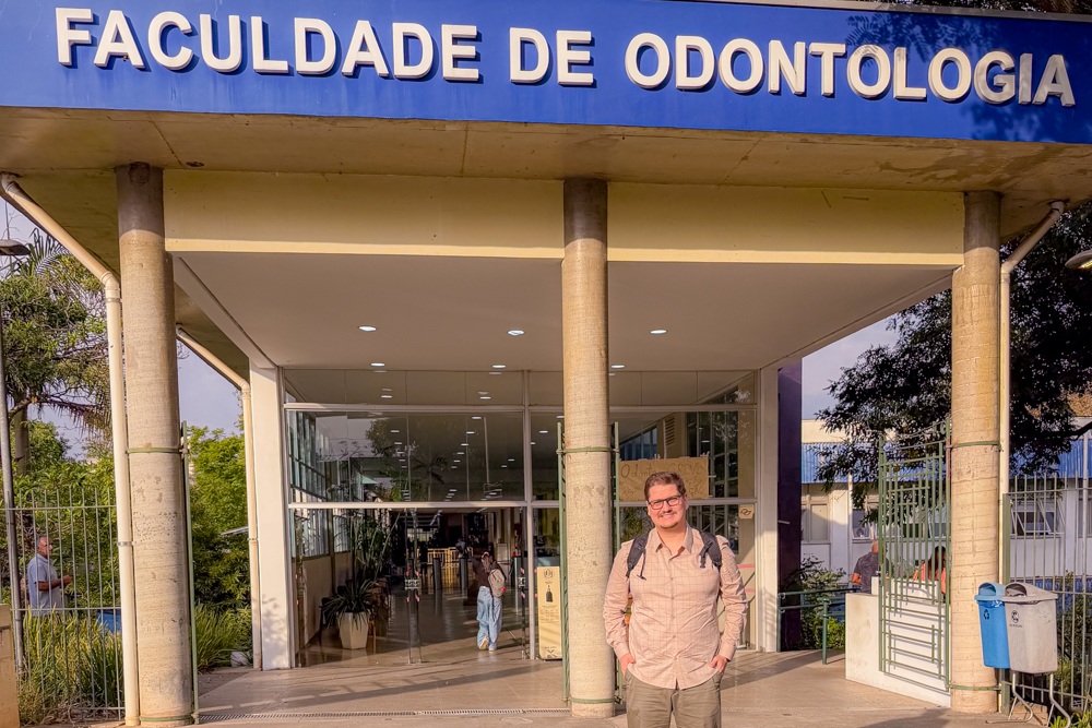 Pesquisador egresso de Odontologia na UEPG assume como professor efetivo da USP