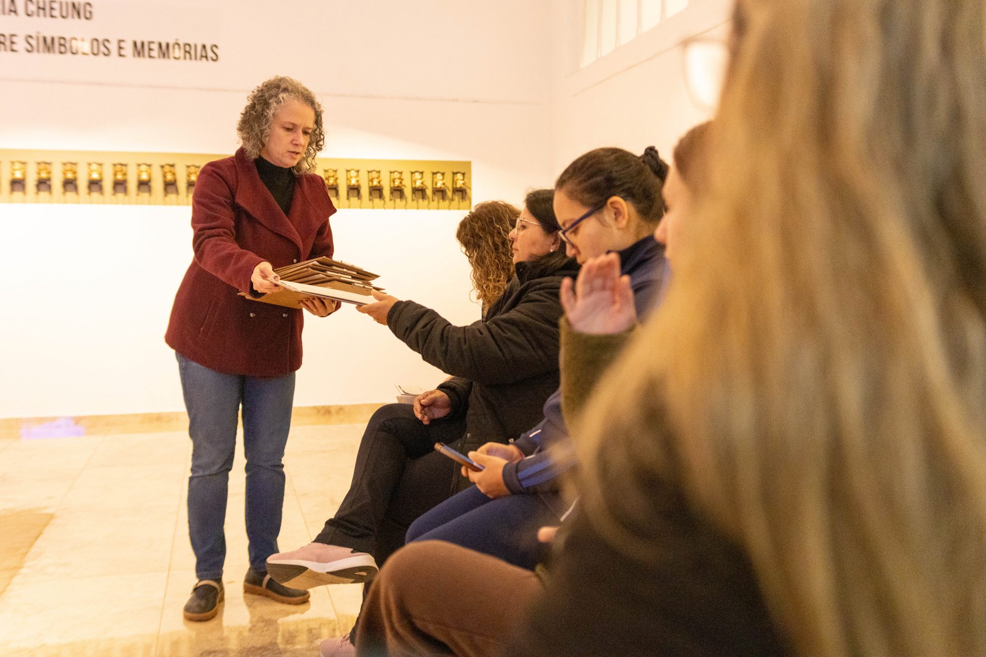 Proex-UEPG realiza formação com professores na Galeria de Arte